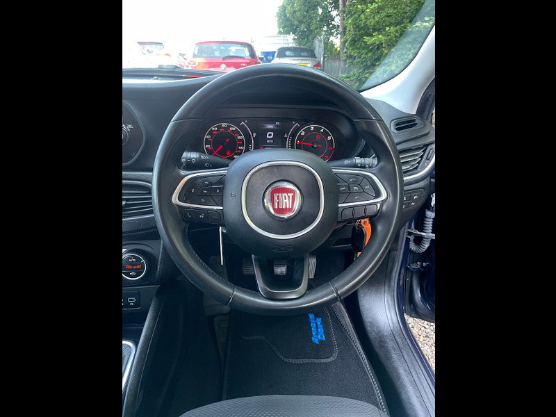 Fiat Tipo 1.4 T-Jet Lounge Estate 5dr Petrol Manual Euro 6 (s/s) (120 bhp)
