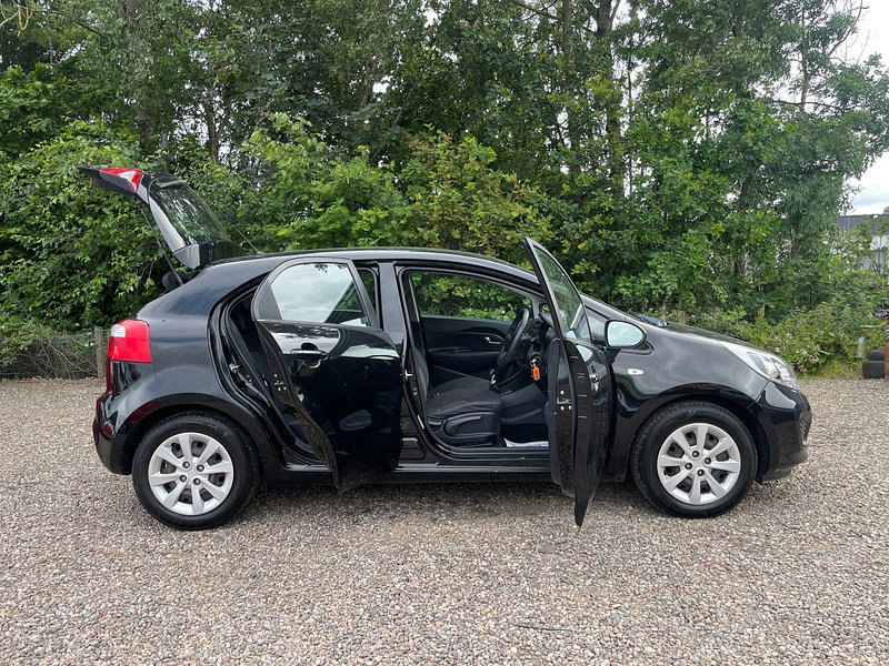 Kia Rio 1.1 CRDi EcoDynamics 1 Air Hatchback 5dr Diesel Manual Euro 5 (s/s) (74 bhp)