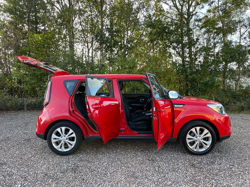 Kia Soul 1.6 GDi Connect Plus Euro 6 5dr
