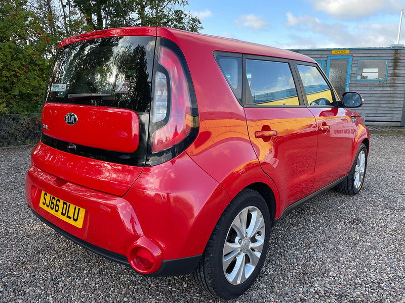 Kia Soul 1.6 GDi Connect Plus Euro 6 5dr