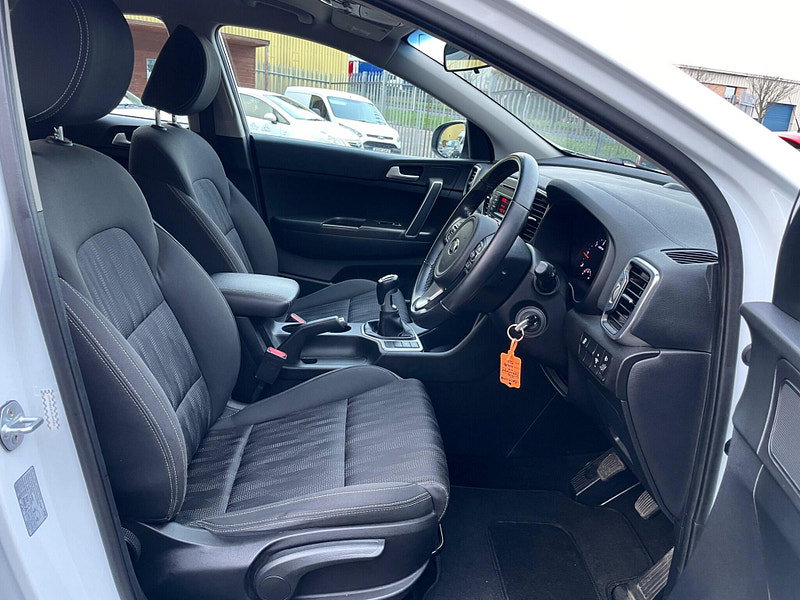 Kia Sportage 1.7 CRDi 1 Euro 6 (s/s) 5dr