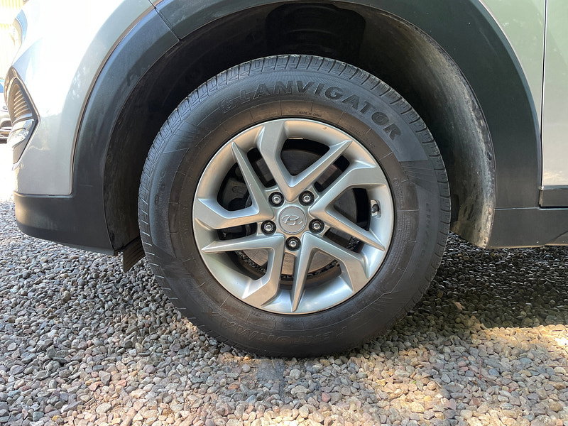 Hyundai Tucson 1.7 CRDi Blue Drive S SUV 5dr Diesel Manual Euro 6 (s/s) (116 ps)