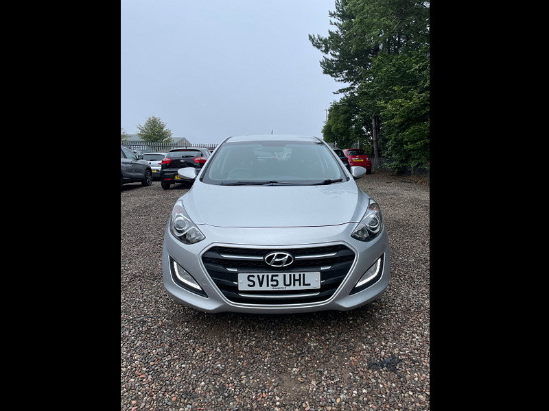 Hyundai I30 1.6 CRDi Blue Drive SE Hatchback 5dr Diesel Manual Euro 6 (s/s) (110 ps)