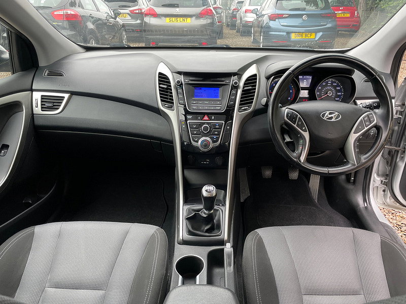 Hyundai I30 1.6 CRDi Blue Drive SE Hatchback 5dr Diesel Manual Euro 6 (s/s) (110 ps)