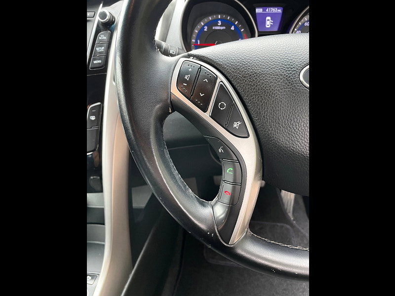 Hyundai I30 1.6 CRDi Blue Drive SE Hatchback 5dr Diesel Manual Euro 6 (s/s) (110 ps)