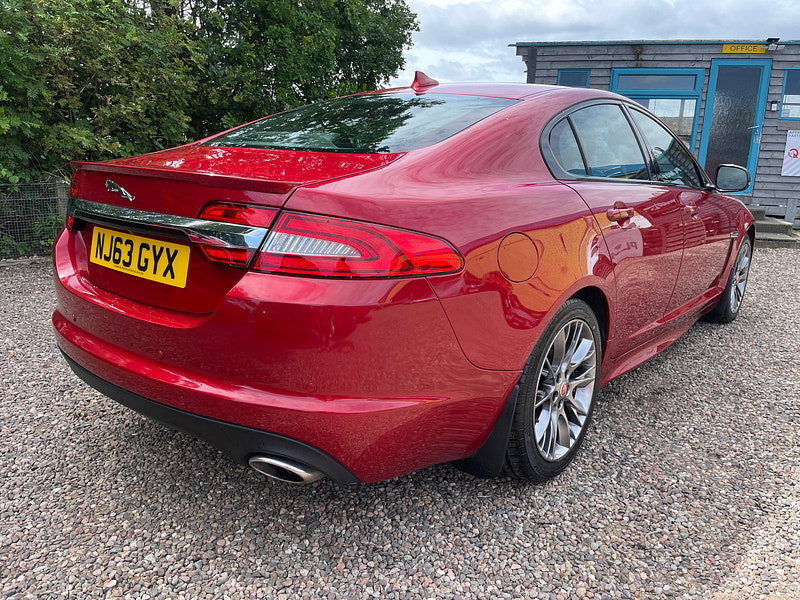 Jaguar XF 2.2d R-Sport Saloon 4dr Diesel Auto Euro 5 (s/s) (200 ps)