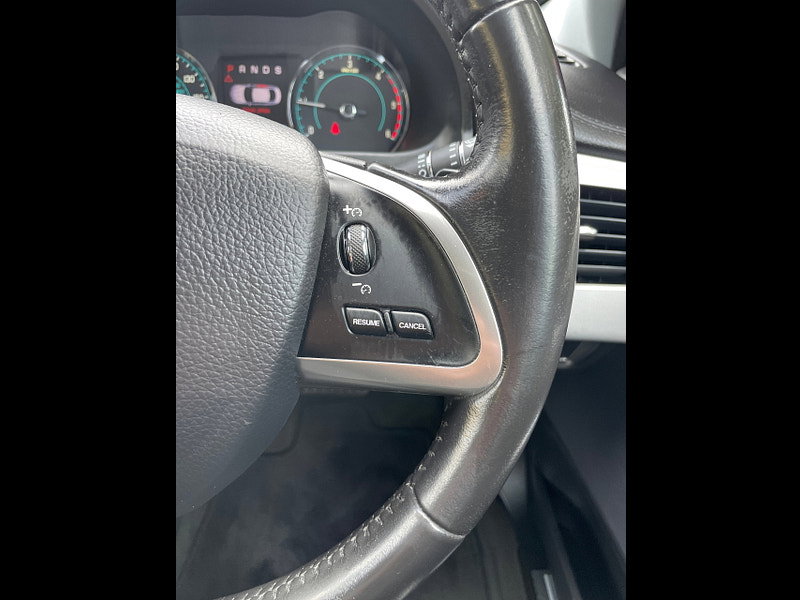 Jaguar XF 2.2d R-Sport Saloon 4dr Diesel Auto Euro 5 (s/s) (200 ps)