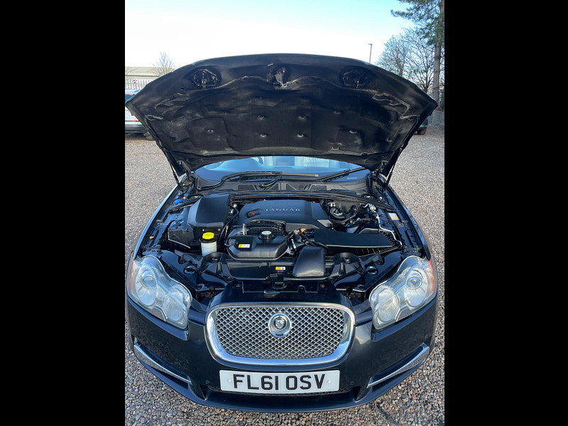 Jaguar XF 3.0d V6 Luxury Auto Euro 5 4dr