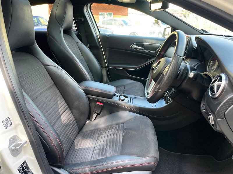 Mercedes-Benz A Class 2.1 A220 CDI AMG Night Edition Hatchback 5dr Diesel 7G-DCT Euro 6 (s/s) (170 ps)