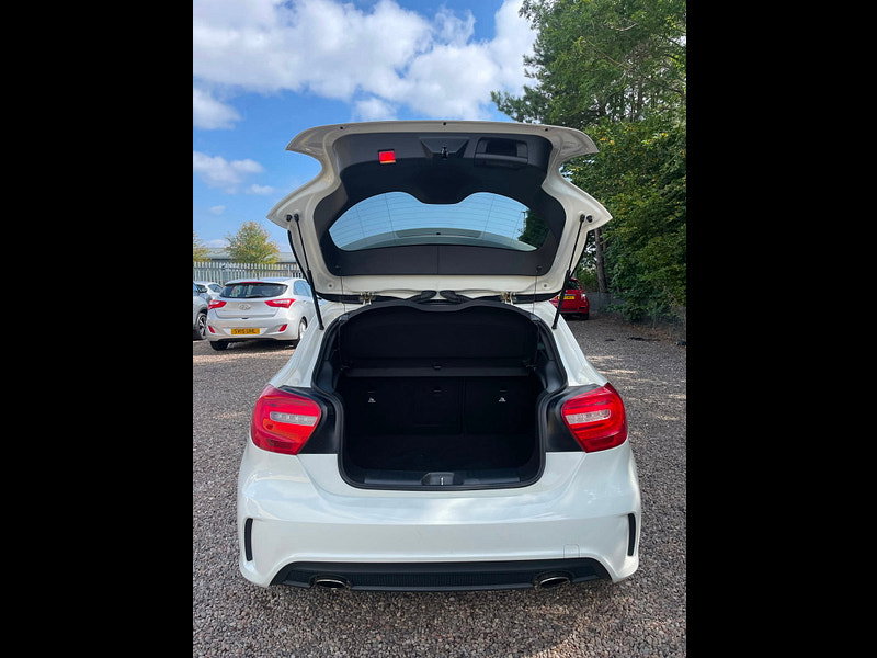 Mercedes-Benz A Class 2.1 A220 CDI AMG Night Edition Hatchback 5dr Diesel 7G-DCT Euro 6 (s/s) (170 ps)