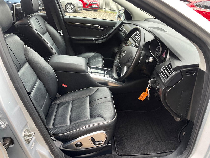 Mercedes-Benz R Class 3.0 R350L CDI G-Tronic+ 4WD Euro 5 5dr (7 seats)