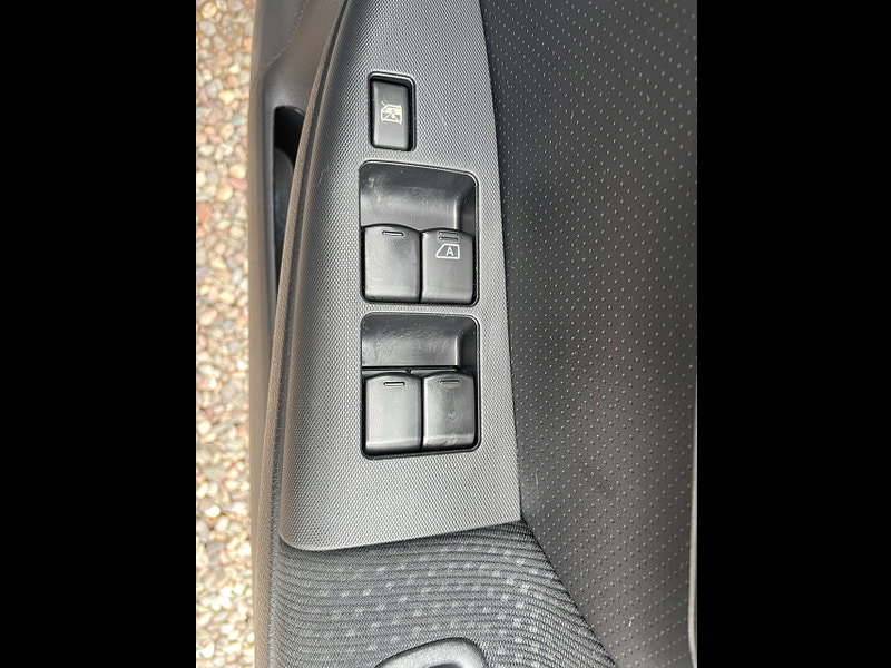 Nissan Note 1.5 dCi n-tec+ Hatchback 5dr Diesel Manual Euro 5 (90 ps)
