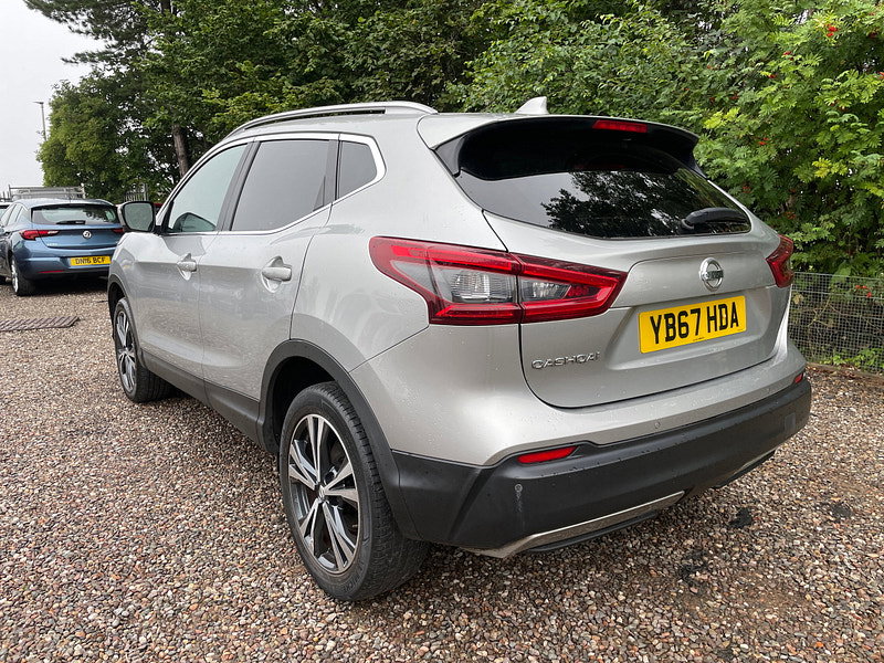 Nissan Qashqai 1.2 DIG-T N-Connecta SUV 5dr Petrol Manual Euro 6 (s/s) (115 ps)