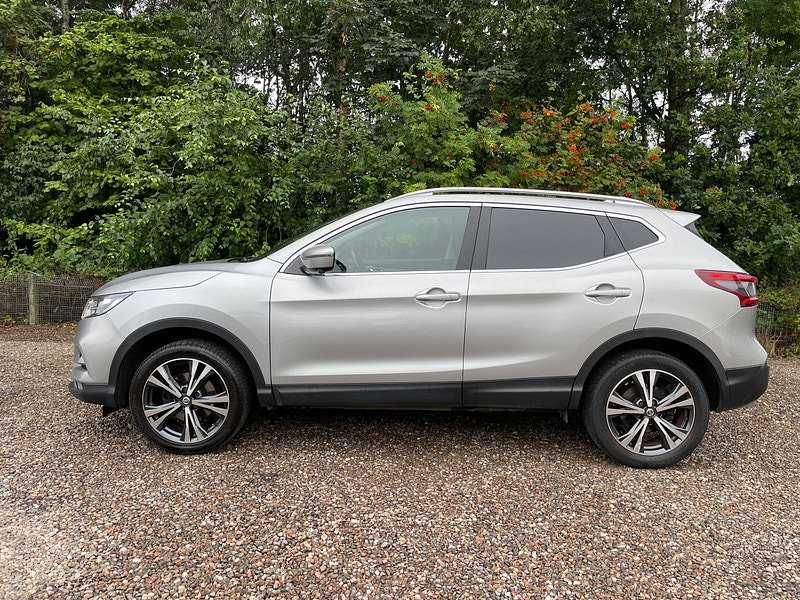 Nissan Qashqai 1.2 DIG-T N-Connecta SUV 5dr Petrol Manual Euro 6 (s/s) (115 ps)