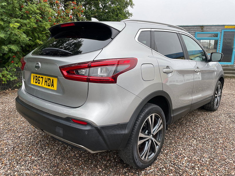 Nissan Qashqai 1.2 DIG-T N-Connecta SUV 5dr Petrol Manual Euro 6 (s/s) (115 ps)