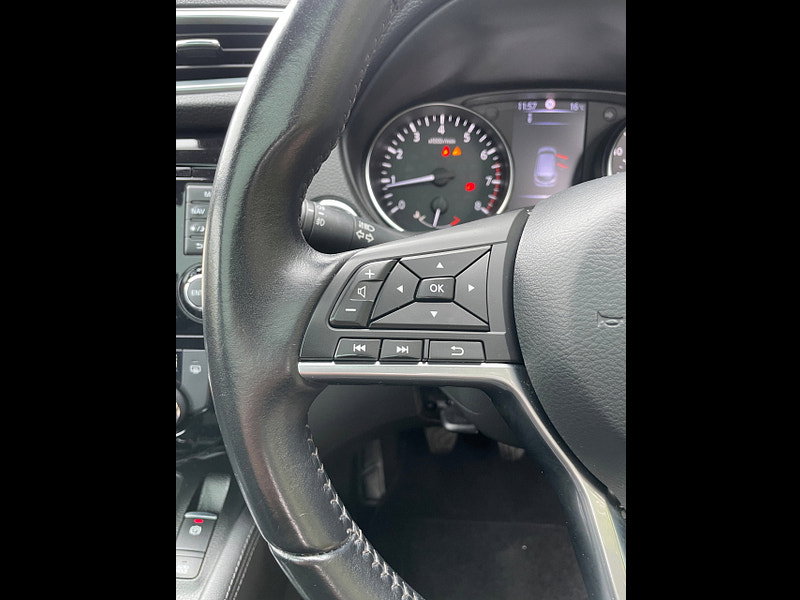 Nissan Qashqai 1.2 DIG-T N-Connecta SUV 5dr Petrol Manual Euro 6 (s/s) (115 ps)