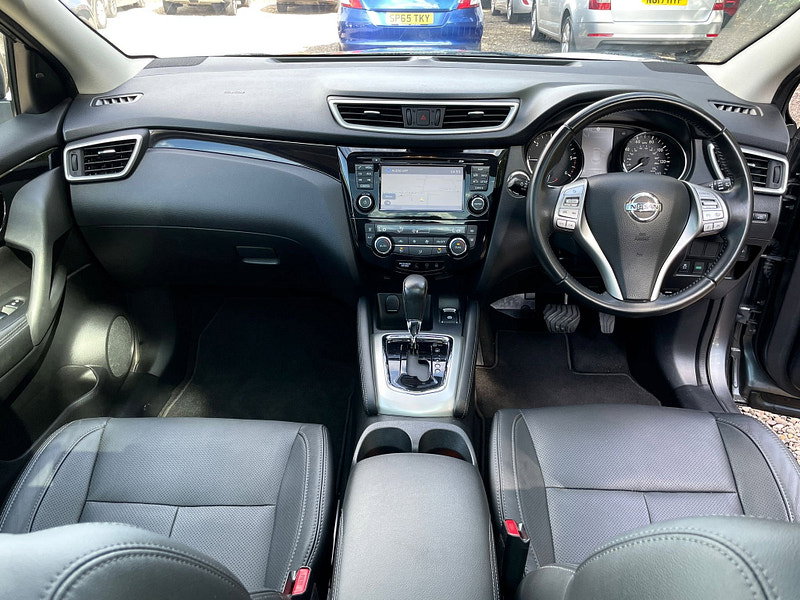 Nissan Qashqai 1.6 dCi Tekna SUV 5dr Diesel XTRON 2WD Euro 6 (s/s) (130 ps)