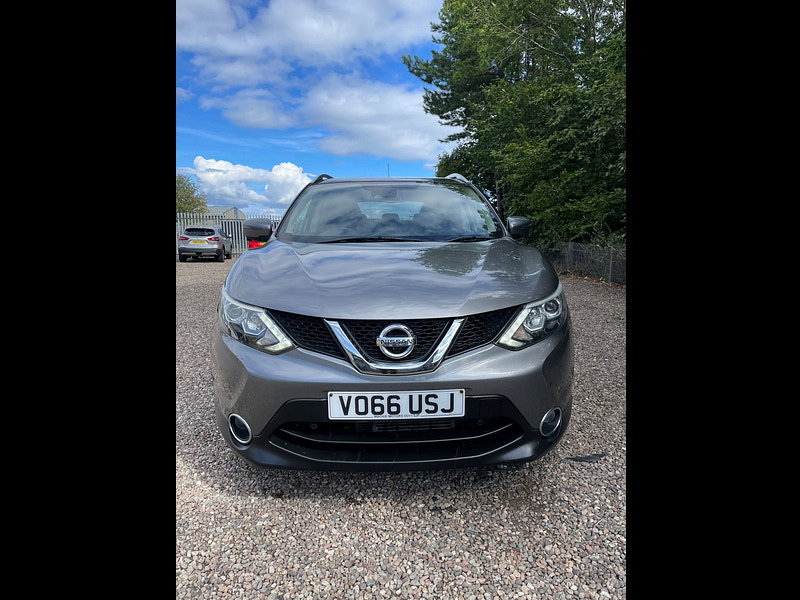 Nissan Qashqai 1.6 dCi Tekna SUV 5dr Diesel XTRON 2WD Euro 6 (s/s) (130 ps)
