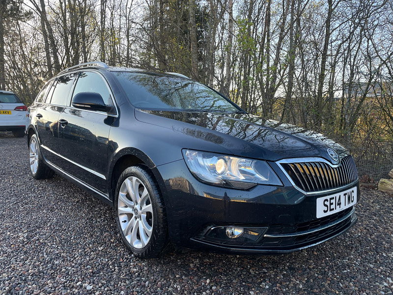 Skoda Superb 2.0 TDI SE Euro 5 (s/s) 5dr