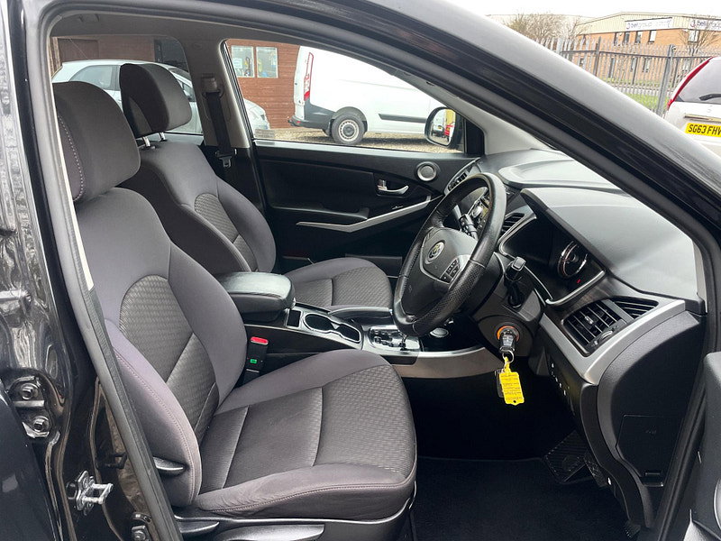 Ssangyong Korando 2.0D SE4 Auto 4WD Euro 5 5dr