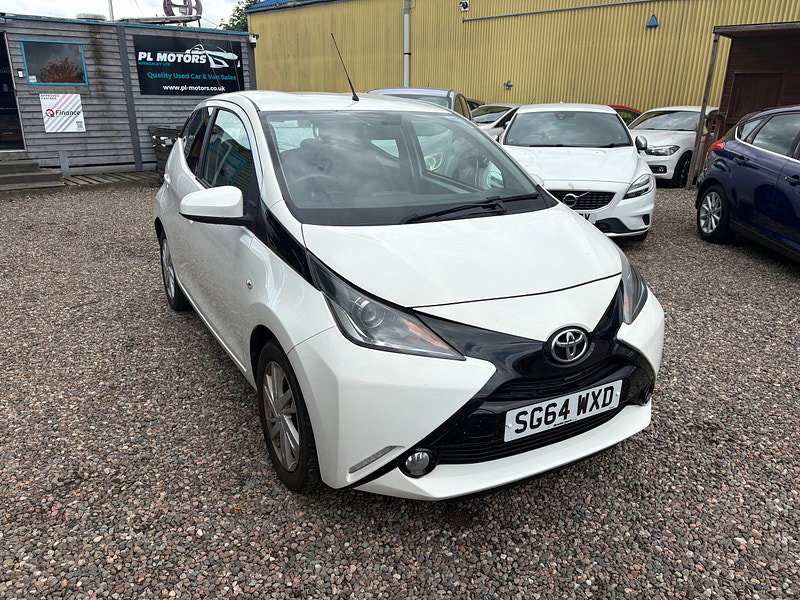 Toyota Aygo 1.0 VVT-i x-pression Hatchback 5dr Petrol Manual Euro 5 Euro 5 (68 ps)