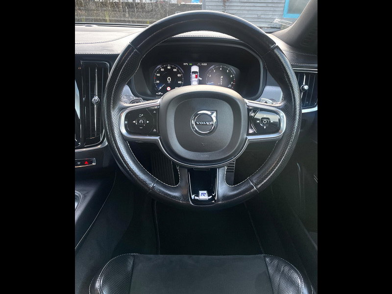 Volvo S90 2.0 T4 GPF R-Design Auto Euro 6 (s/s) 4dr