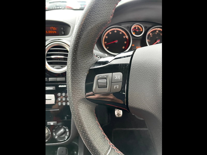 Vauxhall Corsa 1.4 16V SRi Hatchback 3dr Petrol Manual Euro 5 (100 ps)