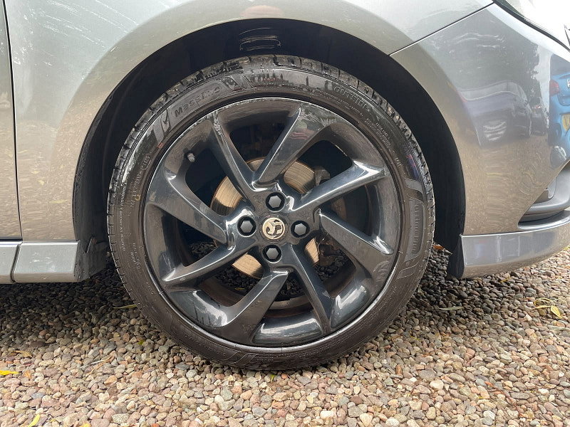 Vauxhall Corsa 1.4i ecoTEC SRi VX Line Nav Black Hatchback 5dr Petrol Manual Euro 6 (90 ps)