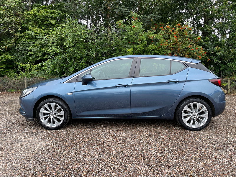 Vauxhall Astra 1.0i Turbo ecoFLEX Design Hatchback 5dr Petrol Manual Euro 6 (s/s) (105 ps)