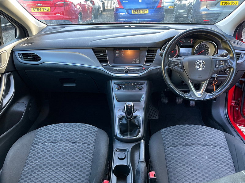 Vauxhall Astra 1.0i Turbo ecoFLEX Energy Hatchback 5dr Petrol Manual Euro 6 (s/s) (105 ps)