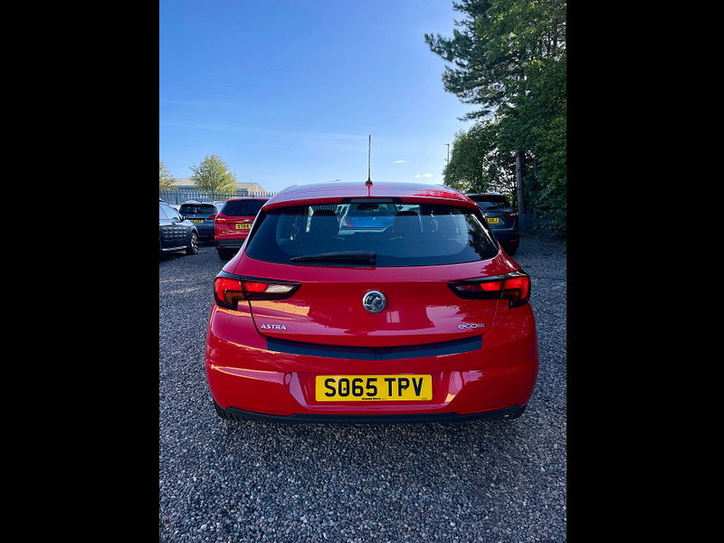Vauxhall Astra 1.0i Turbo ecoFLEX Energy Hatchback 5dr Petrol Manual Euro 6 (s/s) (105 ps)