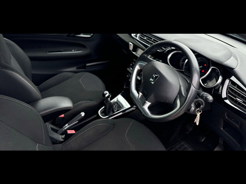 Citroen DS3 1.6L DSTYLE PLUS Hatchback 3dr Petrol Manual Euro 5 (120 bhp) 3dr Manual 2026