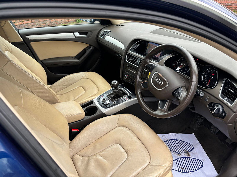 Audi A4 2.0L TDI SE TECHNIK Saloon 4dr Diesel Manual Euro 5 (134 bhp) 4dr Manual 2026