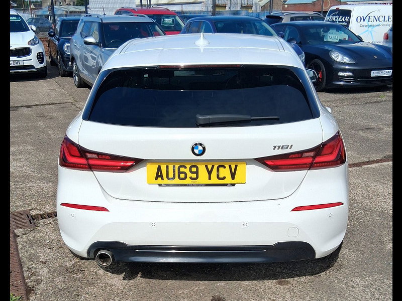 BMW 1 Series 1.5 118i Sport Hatchback 5dr Petrol DCT Euro 6 (s/s) (140 ps) 5dr Automatic 2026