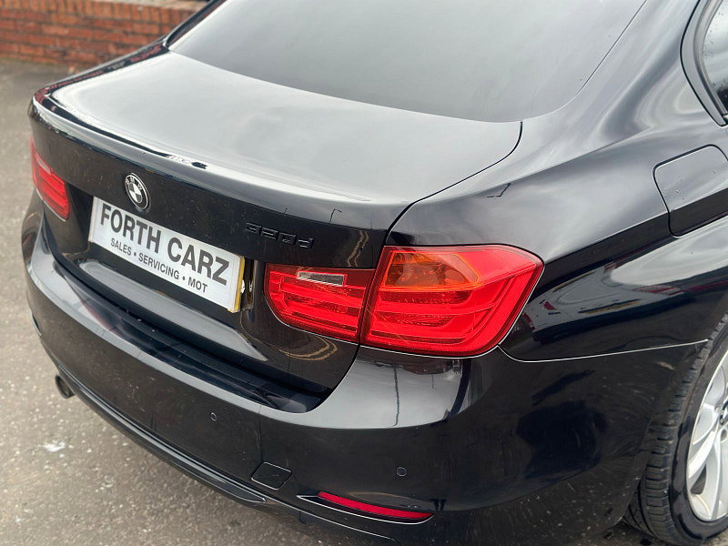 BMW 3 Series 2.0L 320D SPORT Saloon 4dr Diesel Manual Euro 5 (181 bhp) 4dr Manual 2026