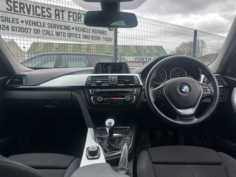 BMW 3 Series 2.0L 320D SPORT Saloon 4dr Diesel Manual Euro 5 (181 bhp) 4dr Manual 2026