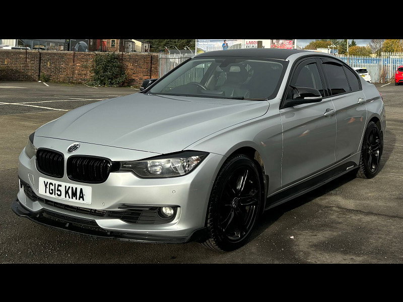 BMW 3 Series 3.0L 330D XDRIVE LUXURY Saloon 4dr Diesel Automatic Euro 6 (255 bhp) 4dr Automatic 2026