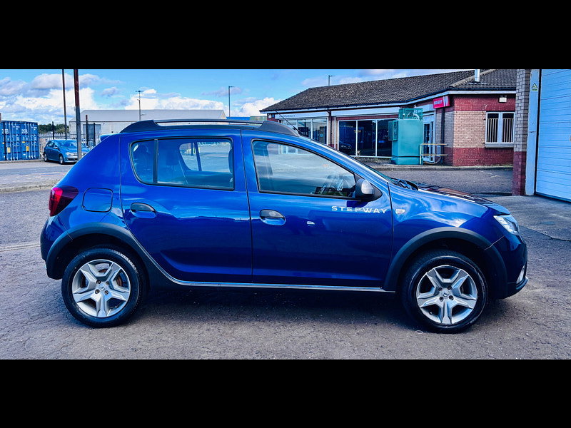 Dacia Sandero Stepway 0.9 TCe Essential Hatchback 5dr Petrol Manual Euro 6 (s/s) (90 ps) 5dr Manual 2026