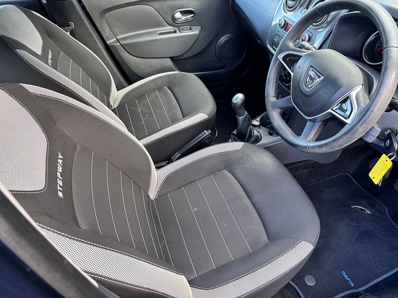 Dacia Sandero Stepway 0.9 TCe Essential Hatchback 5dr Petrol Manual Euro 6 (s/s) (90 ps) 5dr Manual 2026