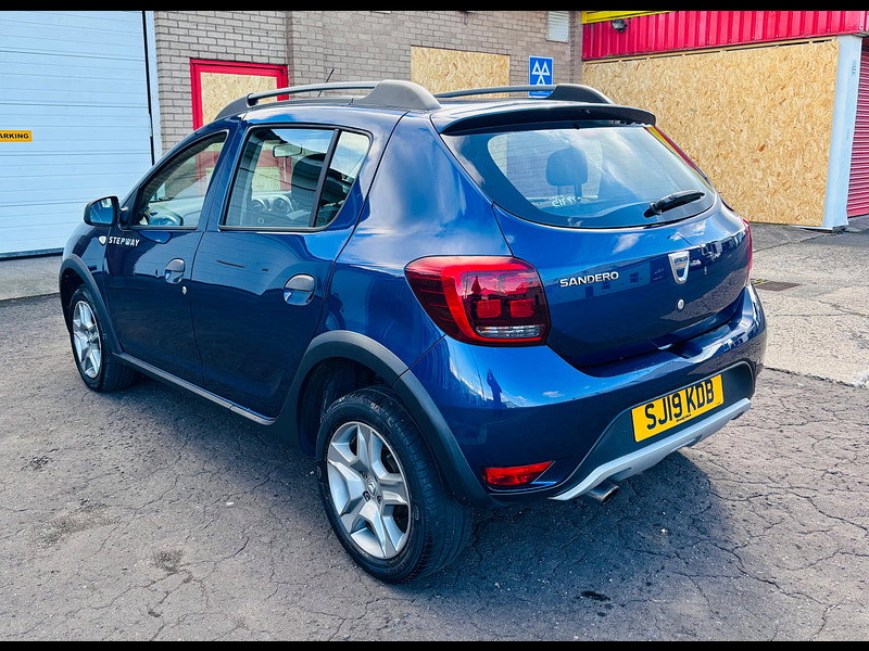 Dacia Sandero Stepway 0.9 TCe Essential Hatchback 5dr Petrol Manual Euro 6 (s/s) (90 ps) 5dr Manual 2026