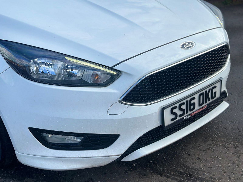 Ford Focus 1.5L ZETEC S TDCI Hatchback 5dr Diesel Manual Euro 6 (118 bhp) 5dr Manual 2026