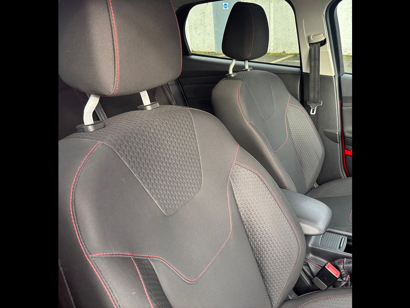 Ford Focus 1.5L ZETEC S RED EDITION Hatchback 5dr Petrol Manual Euro 6 (180 bhp) 5dr Manual 2026
