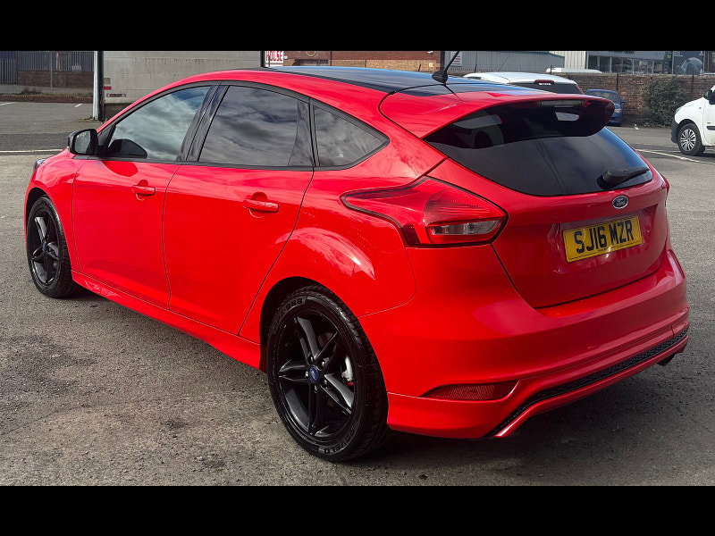 Ford Focus 1.5L ZETEC S RED EDITION Hatchback 5dr Petrol Manual Euro 6 (180 bhp) 5dr Manual 2026