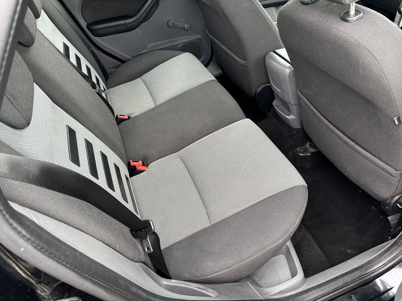 Ford Focus 1.6L Zetec 100 Auto Hatchback 5dr Petrol Automatic Euro 4 (100 bhp) 5dr Automatic 2026