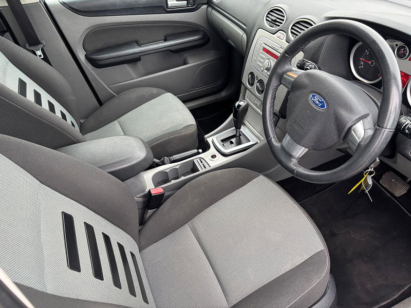 Ford Focus 1.6L Zetec 100 Auto Hatchback 5dr Petrol Automatic Euro 4 (100 bhp) 5dr Automatic 2026