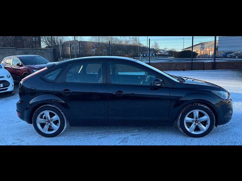 Ford Focus 1.6L Zetec 100 Auto Hatchback 5dr Petrol Automatic Euro 4 (100 bhp) 5dr Automatic 2026