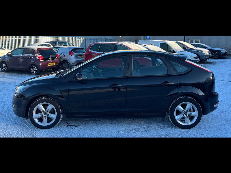 Ford Focus 1.6L Zetec 100 Auto Hatchback 5dr Petrol Automatic Euro 4 (100 bhp) 5dr Automatic 2026