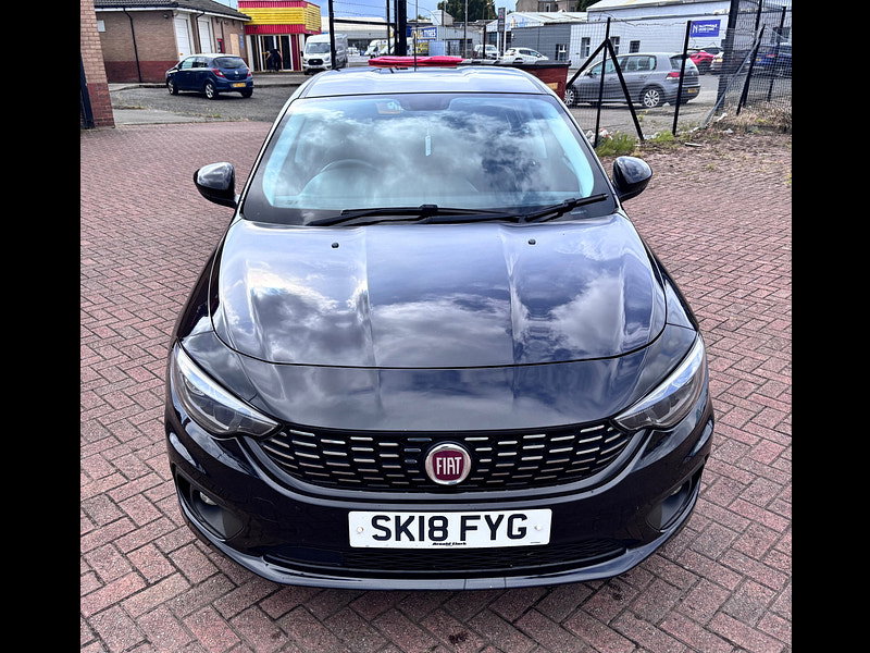 Fiat Tipo 1.4 MPI Easy Plus Hatchback 5dr Petrol Manual Euro 6 (95 ps) 5dr Manual 2026