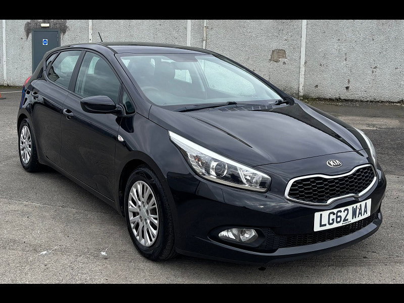 Kia Ceed 1.6L CRDI 1 ECODYNAMICS Hatchback 5dr Diesel Manual Euro 5 (126 bhp) 5dr Manual 2026