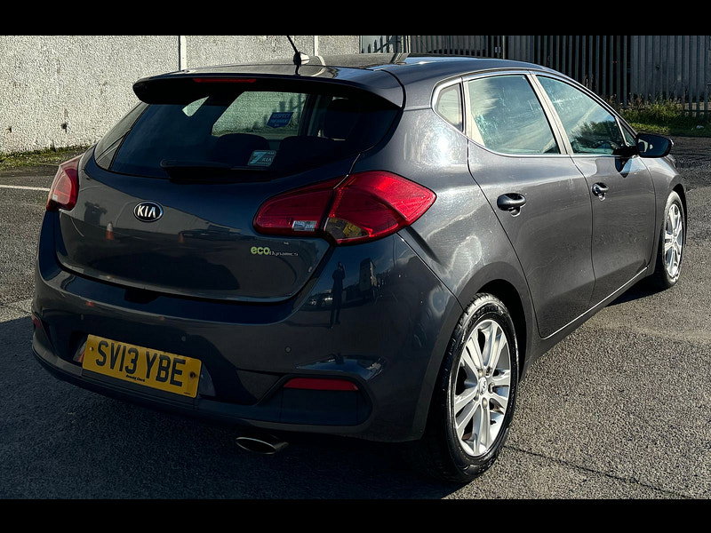 Kia Ceed 1.6L CRDI 2 ECODYNAMICS Hatchback 5dr Diesel Manual Euro 5 (126 bhp) 5dr Manual 2026